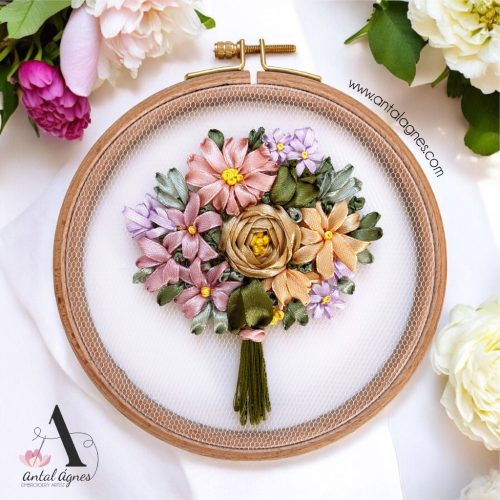 "RIBBON BOUQUET" EMBROIDERY KIT