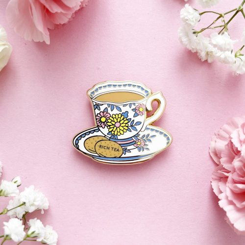 TEACUP MAGNETIC NEEDLE MINDER (Caterpillar Cross Stitch)